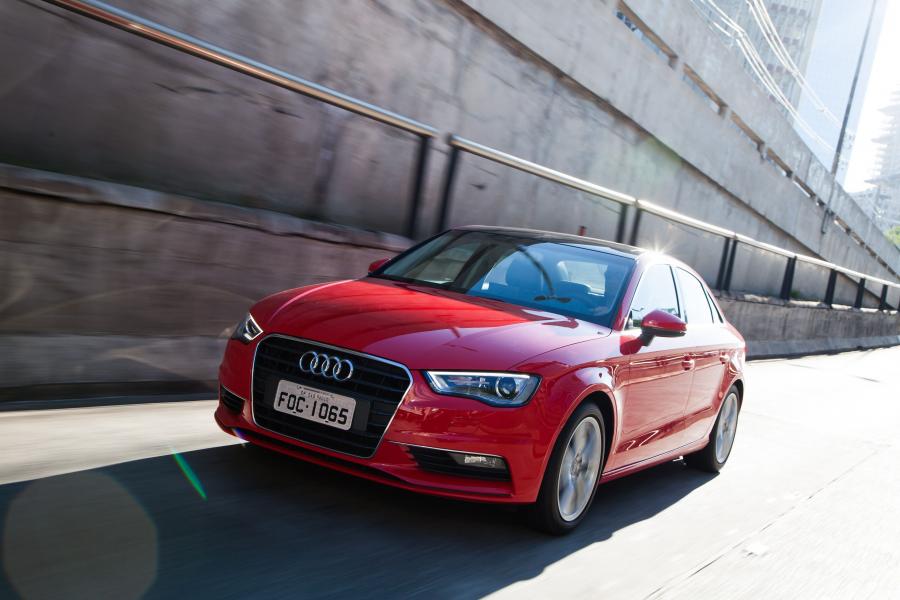  Audi A3 Sedan 1.8 T (8V) 2014 года  (фото 28 из 30)
